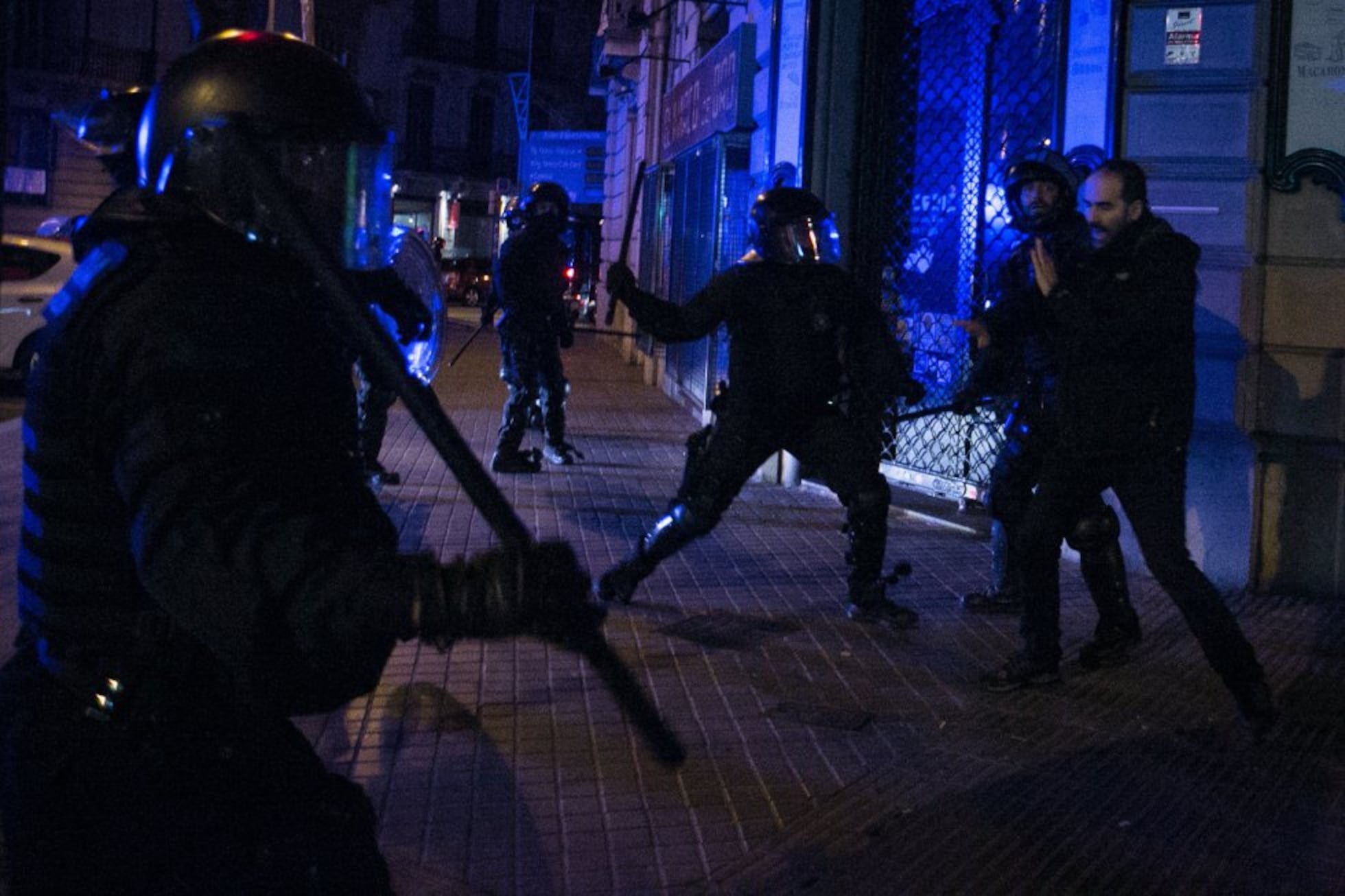 La Manifestaci N En Barcelona Por La Detenci N De Carles Puigdemont En