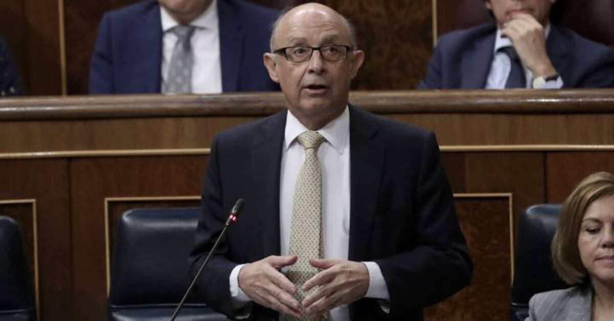 Montoro detalla al Supremo nueve denuncias y escritos por financiación