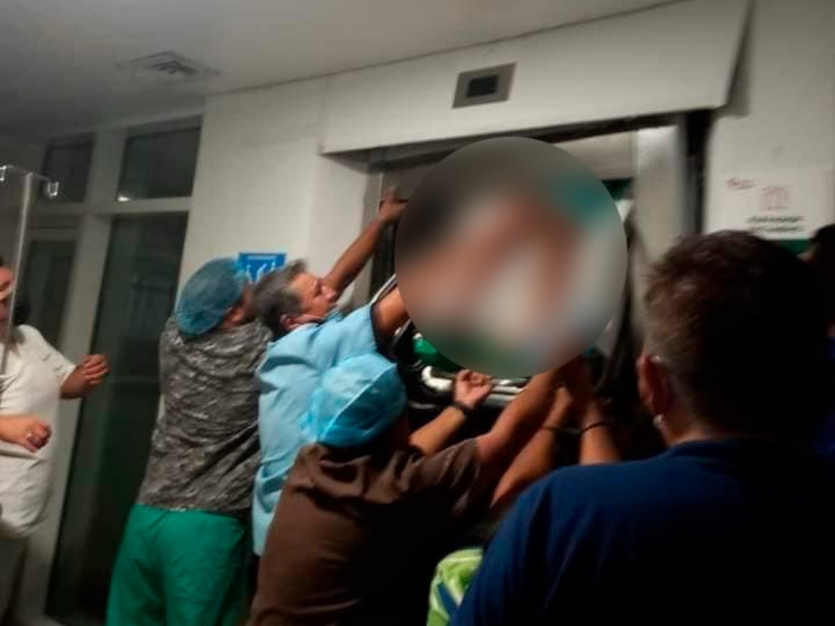 Una Ni A De Seis A Os Muere Aplastada En Un Elevador Del Imss En Playa