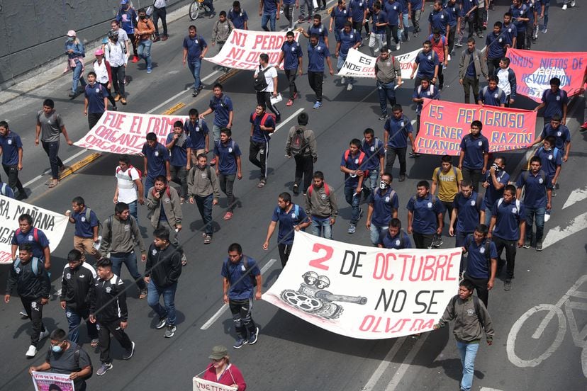 La Marcha En Memoria De La Masacre Del 2 De Octubre De 1968 En Ciudad