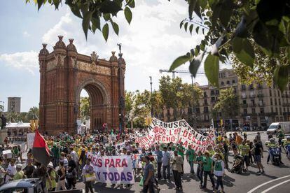 Marcha En Barcelona En Defensa De Los Derechos Sociales Noticias De