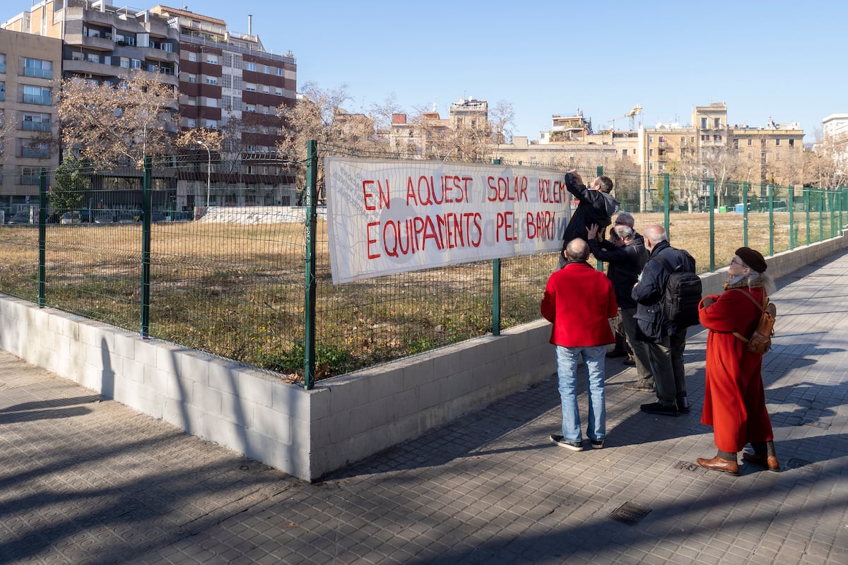 Los vecinos de Ciutat Vella Es un escándalo tener un enorme solar