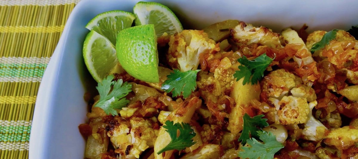 Patatas Con Coliflor Al Estilo Indio Aloo Gobi Recetas