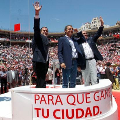 15 000 Personas Llenan La Plaza De Toros De Valencia En El Mitin De