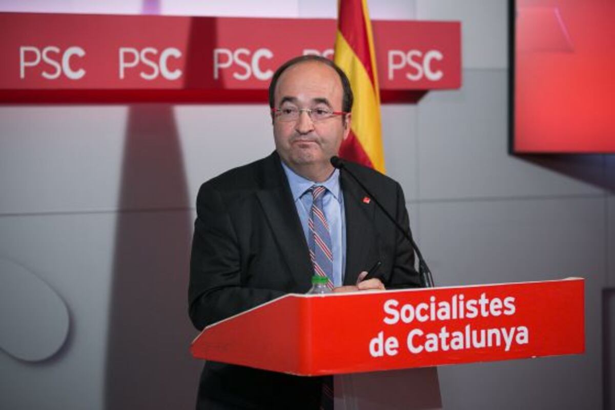 El PSC creu que la resolució posa en greu risc la unitat de la societat