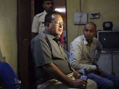 R.K.Gupta, el cirujano acusado de mala praxis en esterilizaciones.