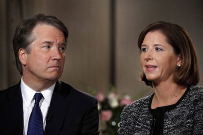 Brett Kavanaugh y su esposa Ashley Estes Kavanaugh en una entrevista a Fox News