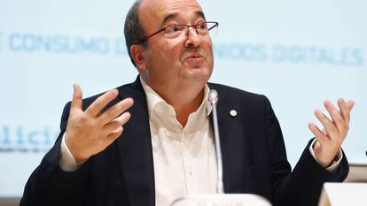 El ministro de Cultura, Miquel Iceta, durante la presentación del Observatorio de Piratería y hábitos culturales 2021, en el Museo Arqueológico Nacional de Madrid, este miércoles.