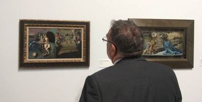'Proyecto Romeo y Julieta' (a la izquierda), de 1942, y 'Proyecto para Tristán loco', de 1944, dos obras de Dalí que pueden verse en la muestra de Mónaco.