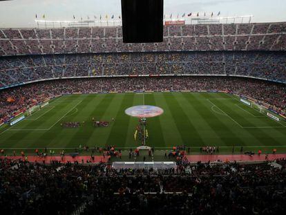 El Camp Nou en el duel entre el Barça i el Vila-real.