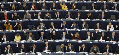 Miembros del Parlamento Europeo durante una votación en Estrasburgo.