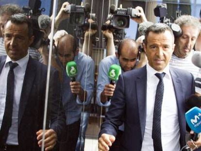 El agente de futbolistas Jorge Mendes a su llegada a un juzgado de Madrid.