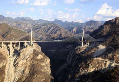 El Baluarte Bicentenario es el puente colgante más alto del mundo.