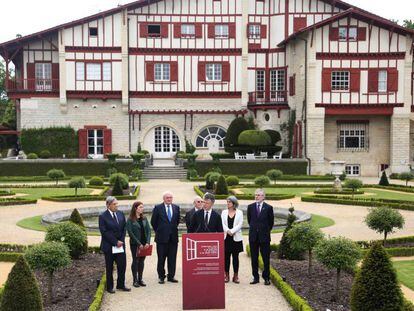 Acto en Cambo-les-Bains (Francia) con el que ETA escenificó su disolución en mayo de 2018.