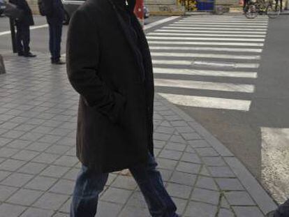 L'expresident Carles Puigdemont passeja aquest dimarts per Brussel·les després de la roda de premsa.
