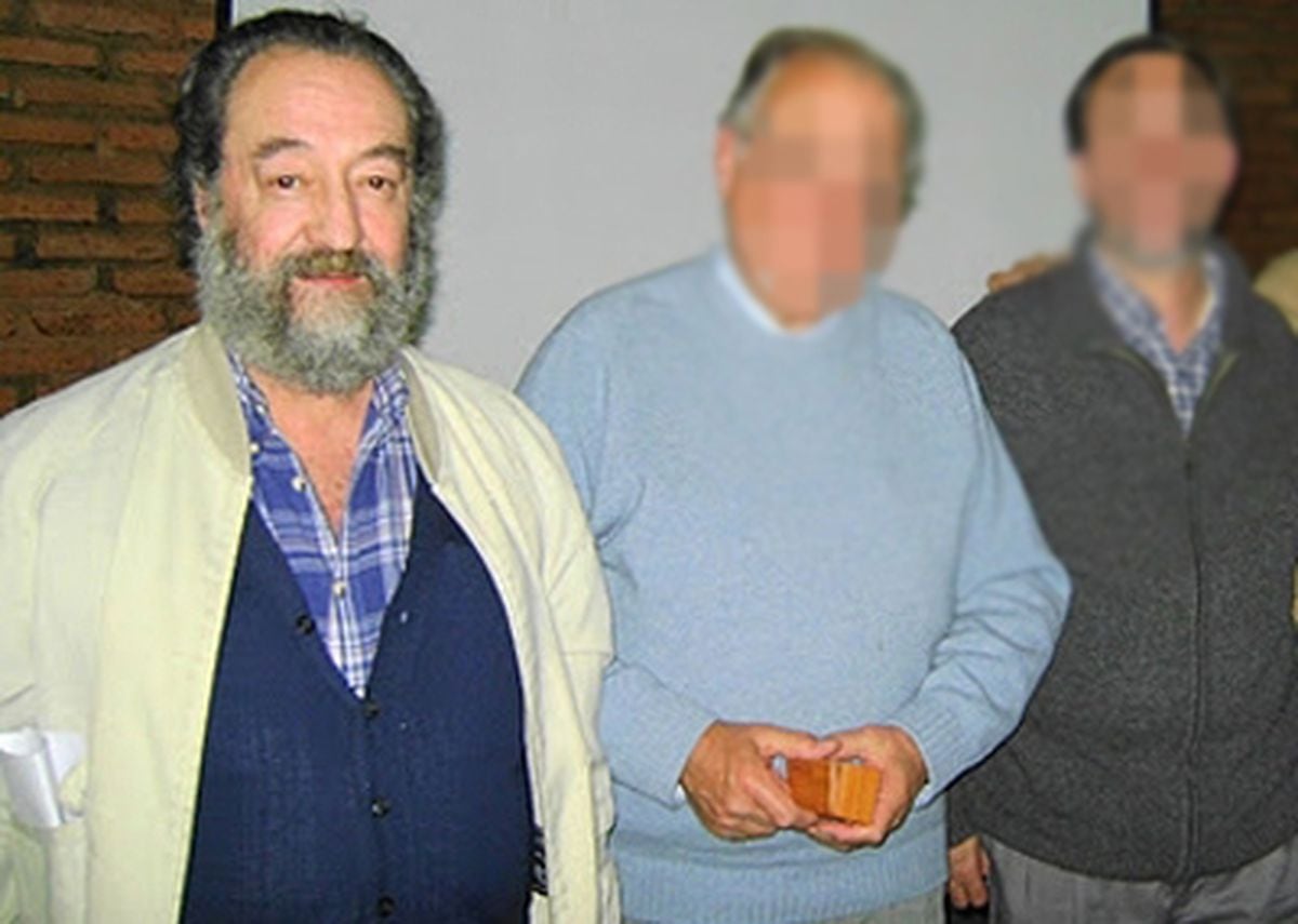 Una víctima de abusos denuncia a la cúpula de la Compañía de Jesús en Chile por encubrir su caso | Sociedad