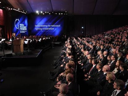 Reuven Rivlin se dirige a los líderes mundiales congregados en el foro del Holocausto, este jueves en Jerusalén.