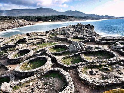 Castro galaico-romano de Baroña, en la ría de Muros-Noia.