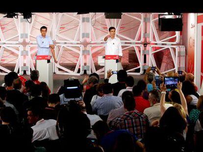 Los tres candidtos a la Secretaria General del PSOE Pedro S&aacute;nchez, Eduardo Madina y Jose Antonio P&eacute;rez Tapias, en un momento del debate.