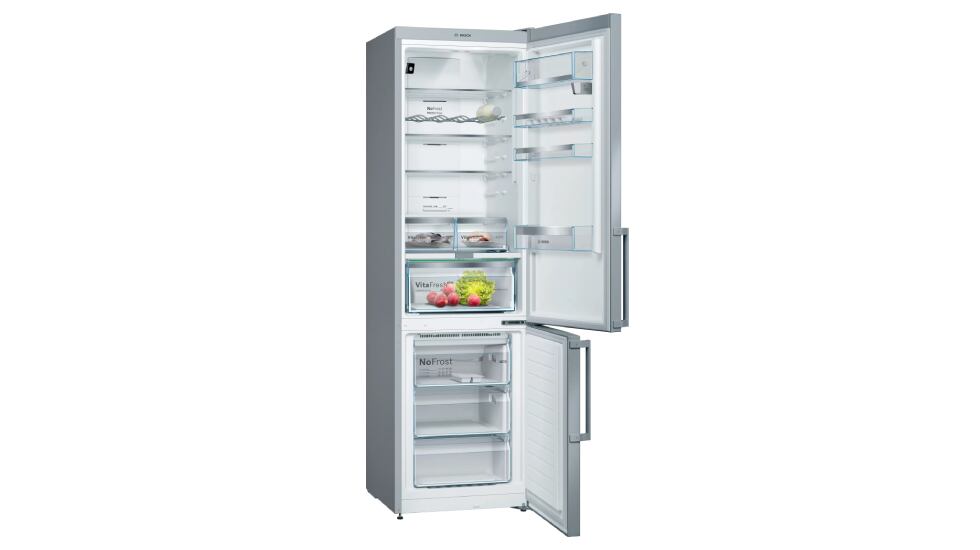 Vista en detalle del frigorífico combinado reacondicionado de la firma Bosch.