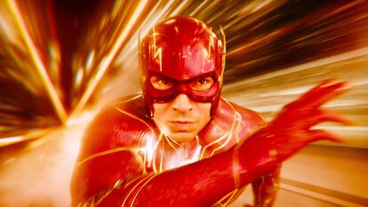 Ezra Miller, en ‘The Flash’, película del superhéroe de DC Comics dirigida por Andy Muschietti.