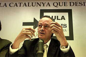 El candidato del PP a la presidencia de la Generalitat, Josep Piqué, ayer durante su intervención en el Aula de EL PAÍS.