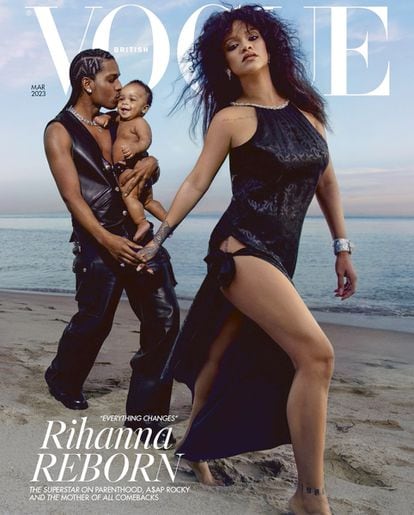 Rihanna, A$AP Rocky y su bebé en la portada de 'Vogue' Reino Unido.