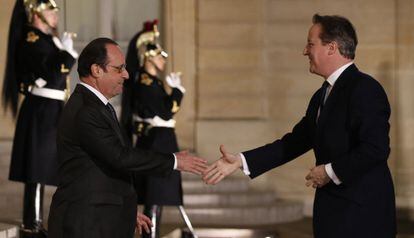 Fran&ccedil;ois Hollande y David Cameron.