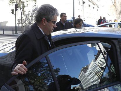 El diputado de PDeCAT y exconseller de Presidencia de Catalu&ntilde;a, Francesc Homs, a su salida del Tribunal Supremo.