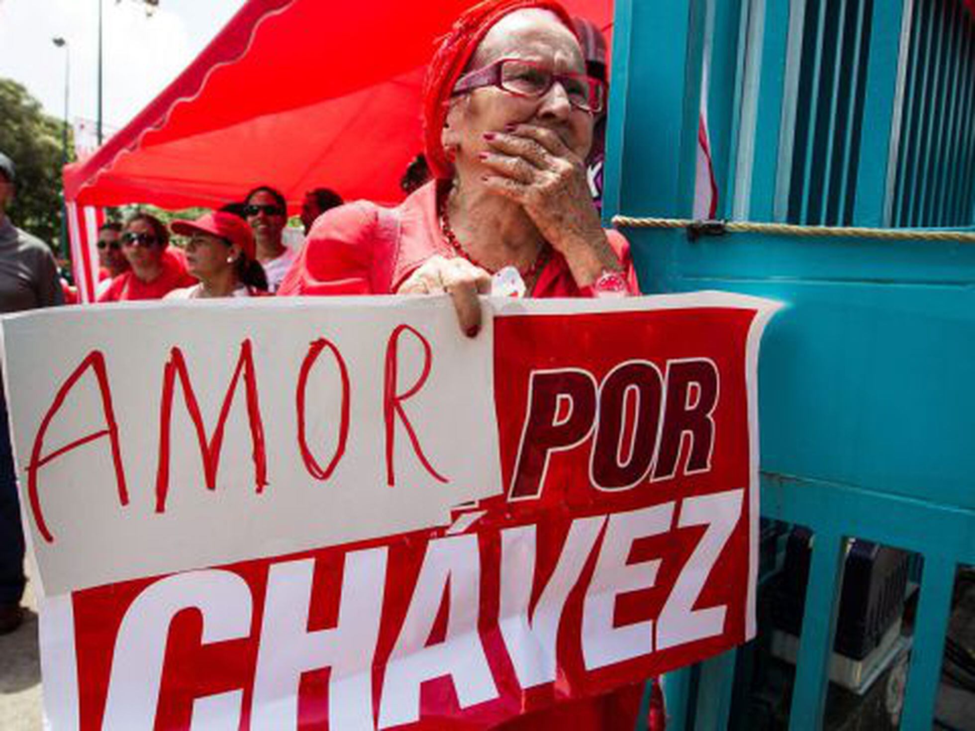 Rosarios y pócimas para el líder | Internacional | EL PAÍS