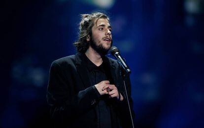 El cantante Salvador Sobral durante el festival de Eurovisión.