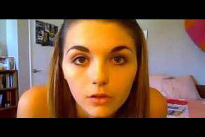 El diario personal de una adolescente, con una audiencia millonaria en YouTube, ha resultado ser una herramienta de promoción para una futura producción. La farsa ha sido destapada por los internautas.