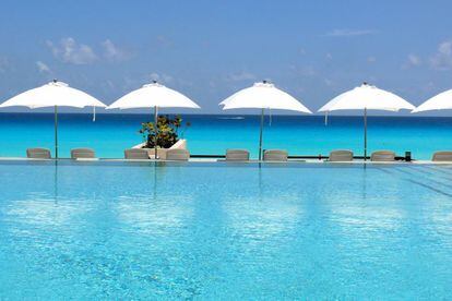 En el puesto 23 está el Secrets the Vine Cancun Resort & Spa, de Cancún (Mexico)