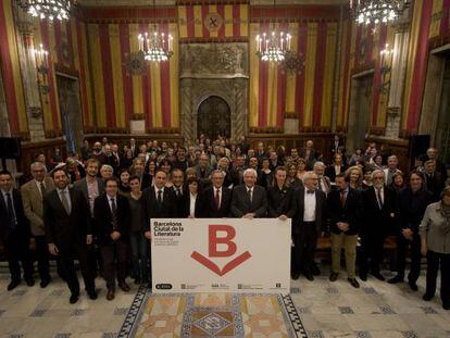 El alcalde, Xavier Trias, y miembros del consejo promotor de Barcelona como Ciudad de la Literatura de la Unesco 