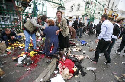Imagen del mercado sacudido por la explosión