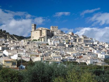 La localidad murciana de Moratalla, con su castillo.