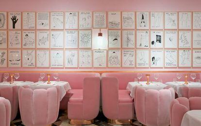 Ilustraciones de David Shrigley decoran el salón rosa del Sketch, en Regent Street.