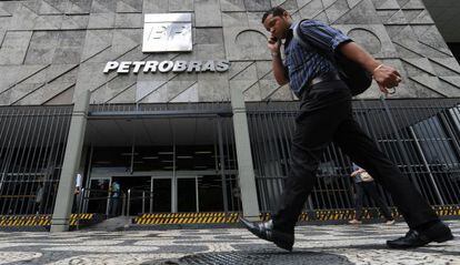 La fachada del corporativo de Petrobras en Río de Janeiro.