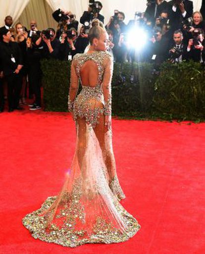 Beyonce, en la alfombra roja del Met.