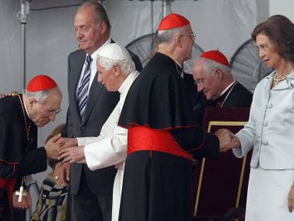 Despedida del Papa en el aeropuerto de Barajas.