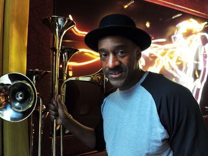 Marcus Miller en el Idol Hotel de Par&iacute;s.