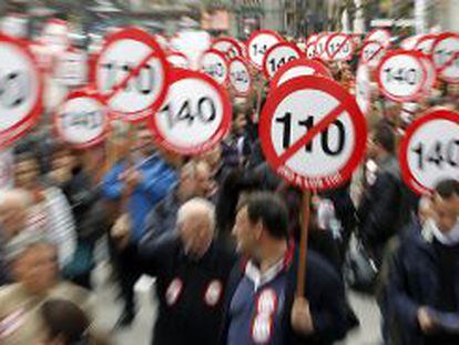 Manifestación en Sol contra la limitación a 110 en las carreteras (ARCHIVO).