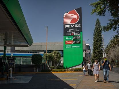 Una gasolinera de Petróleos Mexicanos (Pemex) en Ciudad de México, el 10 de marzo de 2022.