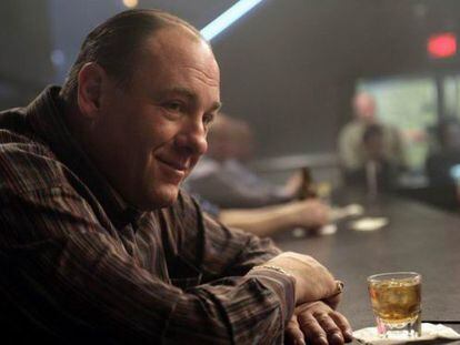 James Gandolfini como Tony Soprano en un momento de la serie &#039;Los Soprano&#039;.