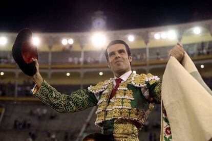 Emilio de Justo, a hombros, en Las Ventas, el pasado 30 de septiembre.