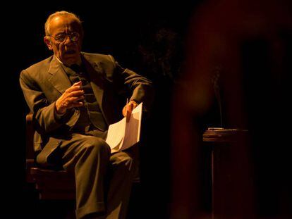 Jos&eacute; Luis G&oacute;mez, en &#039;Aza&ntilde;a, una pasi&oacute;n espa&ntilde;ola&#039; en el Teatro de la Abad&iacute;a.