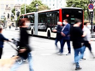 El autobús de 18 metros totalmente eléctrico que circulará por Barcelona en julio.