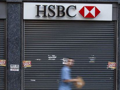 HSBC trasladará el 20% de su negocio a París por el 'brexit'