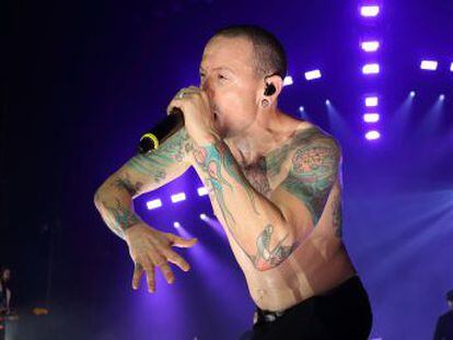 Vocalista de Linkin Park arremete con todo a los que critican su música -  La Tercera