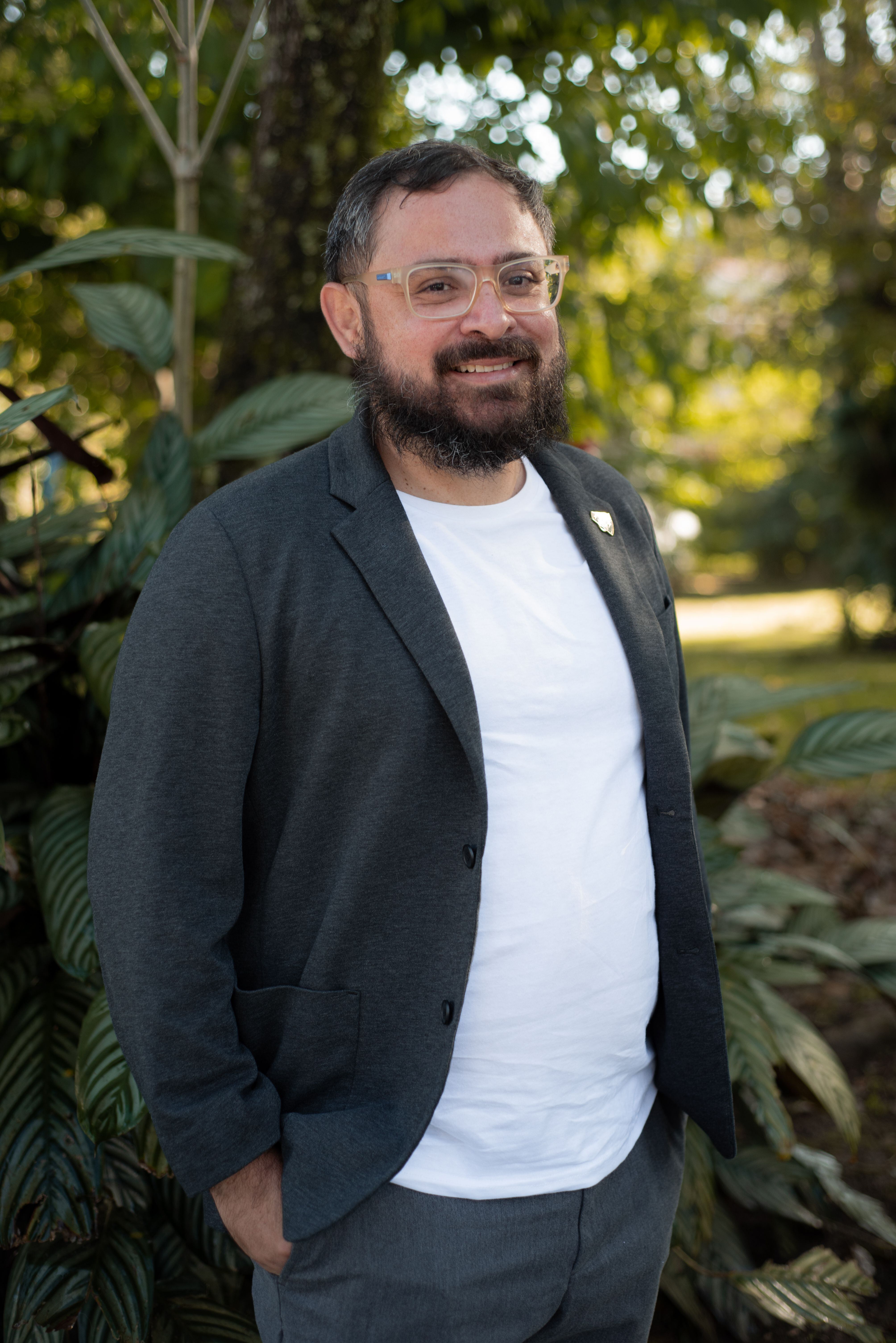 Adrián Martínez Blanco, director y fundador de la ONG costarricense La Ruta del Clima.